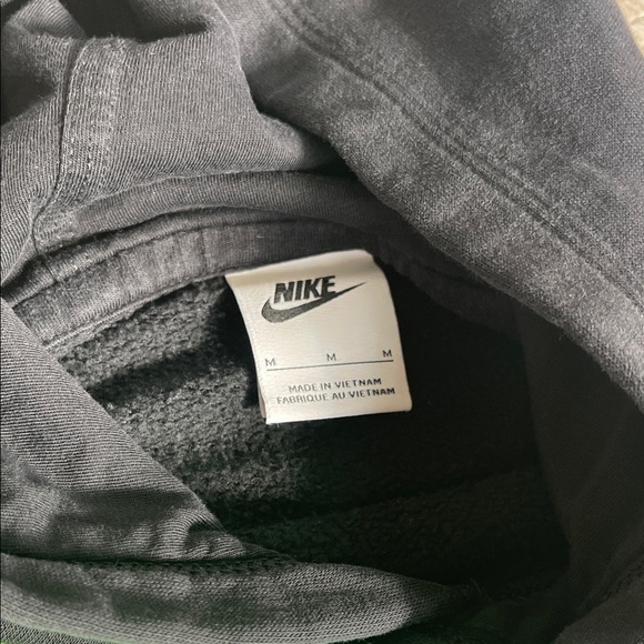 Nike Kids Black Hoodie (M) - Picture 3 of 3